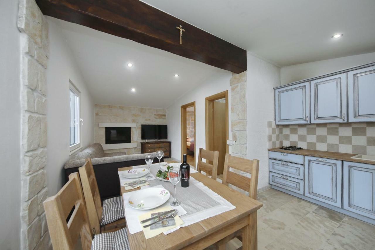 Holiday Home Petar Drage Zewnętrze zdjęcie